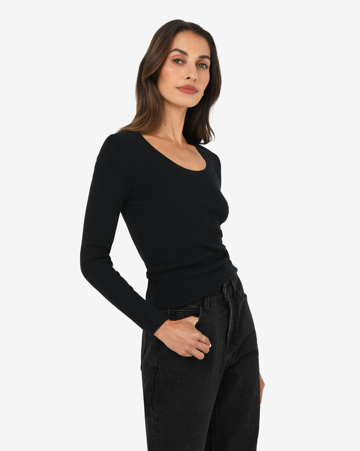 Samira Scoop Neck Knit in black — side view