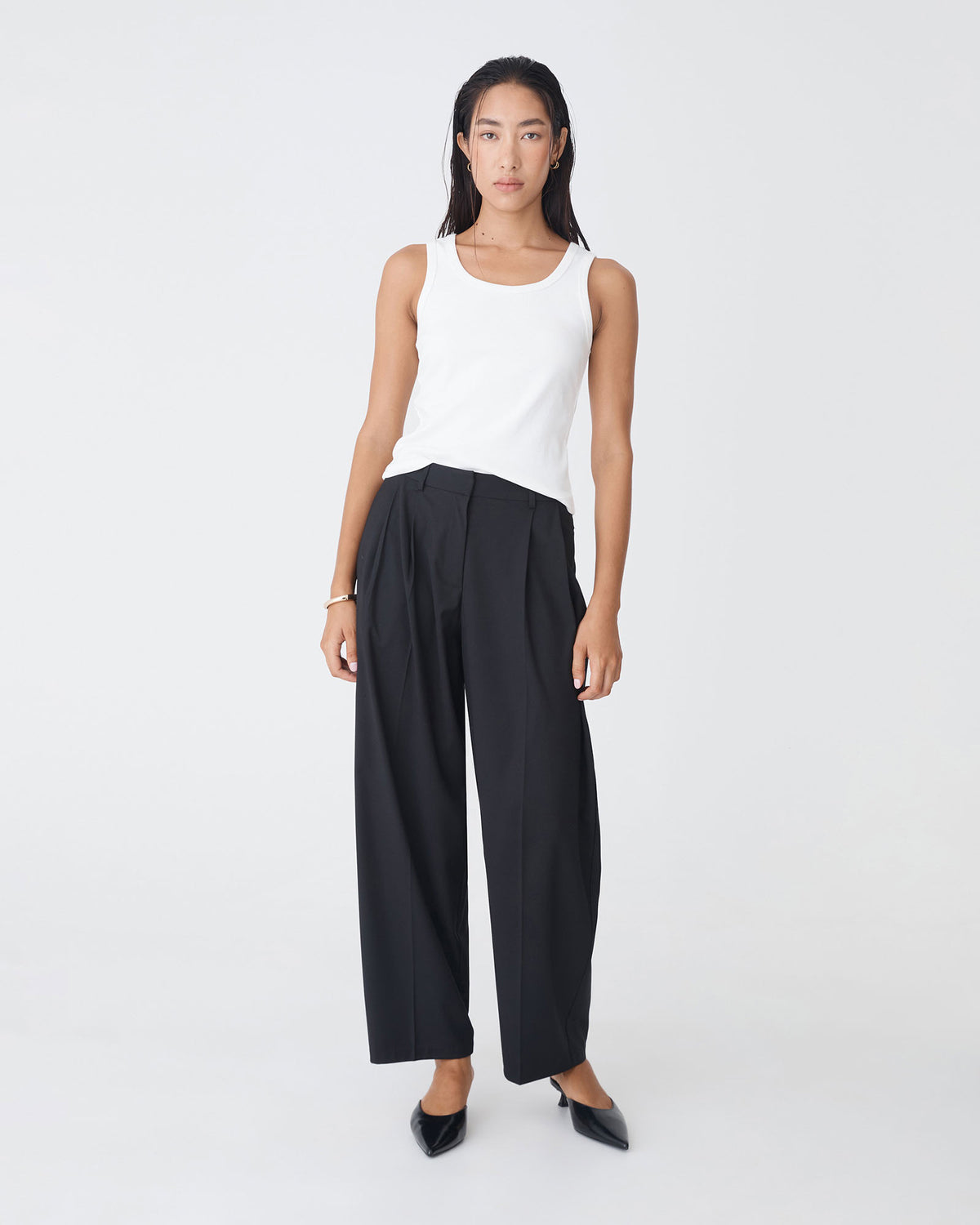 Matilda Relaxed Barrel Pants in black — full-length view 2