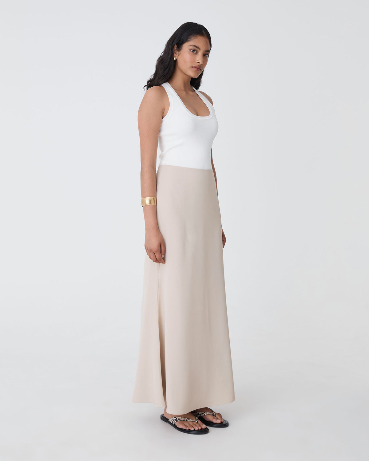 Caris Flared Maxi Skirt in greige — side view 2