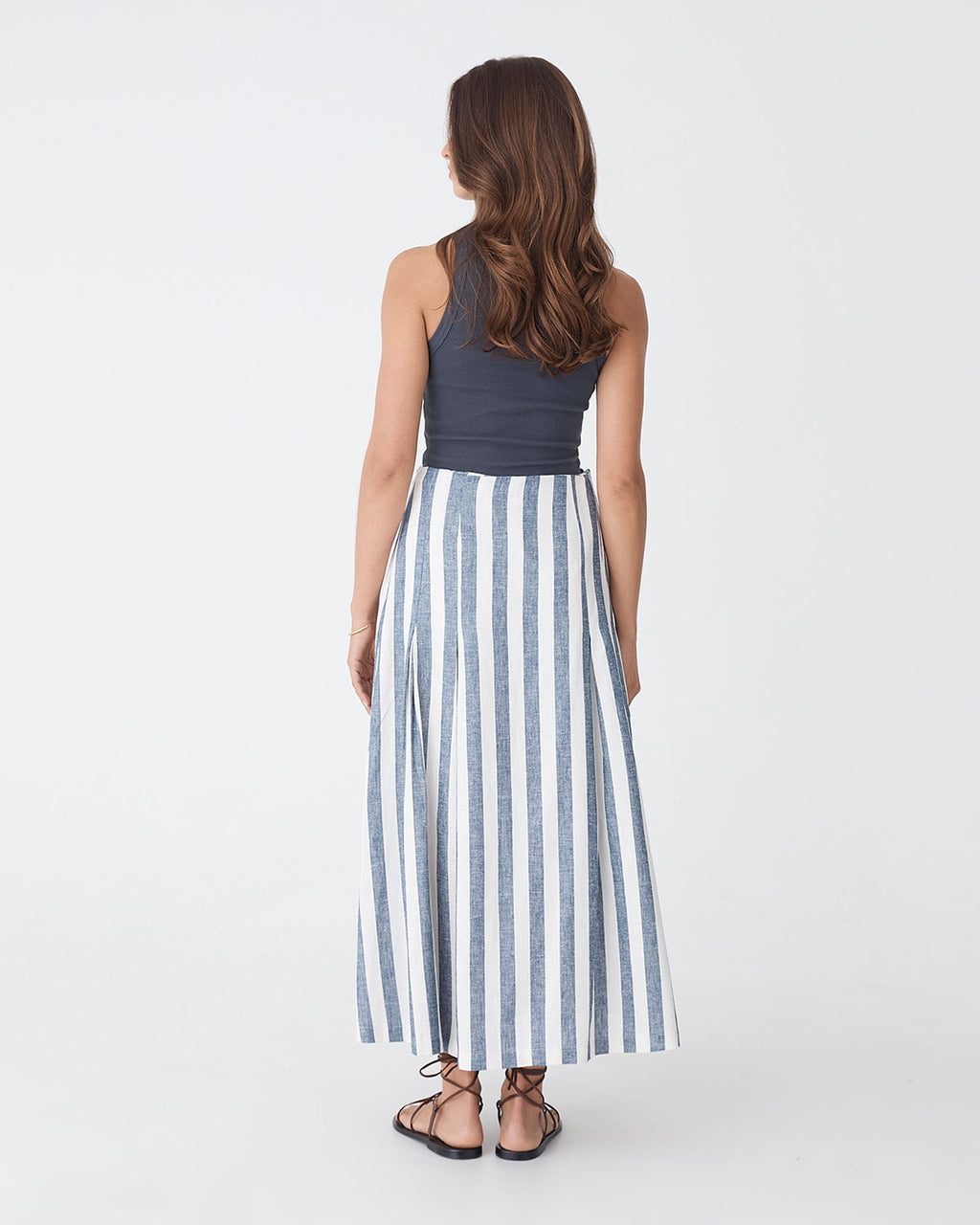 Devon Cotton Singlet in wash navy — back view