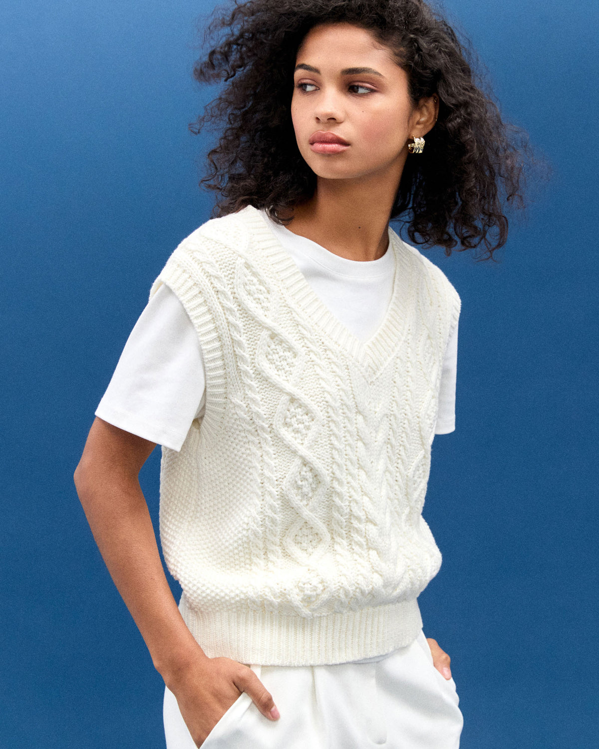 Poppy Sleeveless Cable Knit in ivory — side view