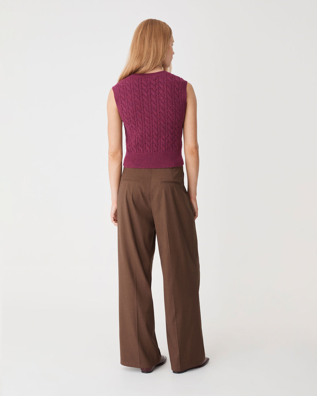 Frankie Sleeveless Cable Knit in berry — back view