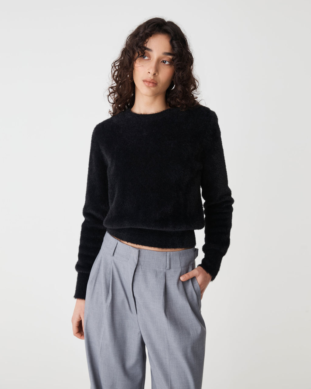 Vanessa Fluffy Jumper in black — close-up view