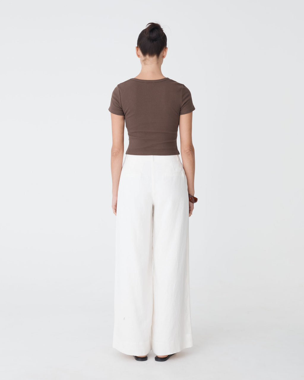 Devon Scoop Neck Rib Tee in chocolate — back view