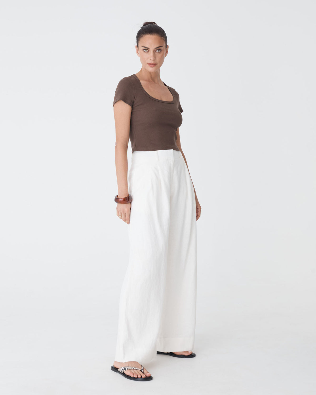 Devon Scoop Neck Rib Tee in chocolate — side view