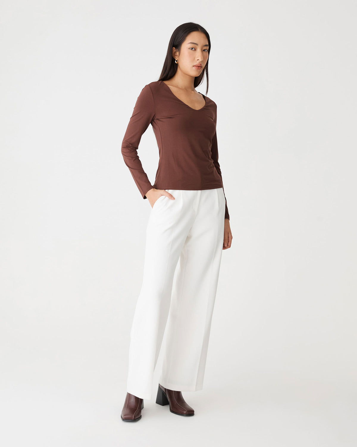 Isla V-Neck Bamboo Top in chocolate — side view
