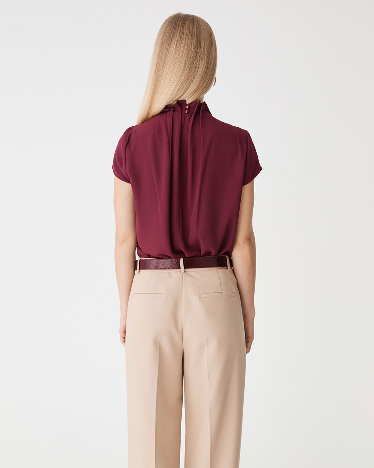 Seville Square Buckle Belt in wine — fabric detail